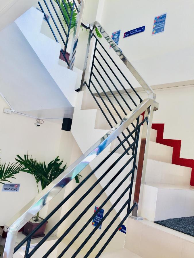 Jprime Apartelle Tuguegarao Zewnętrze zdjęcie